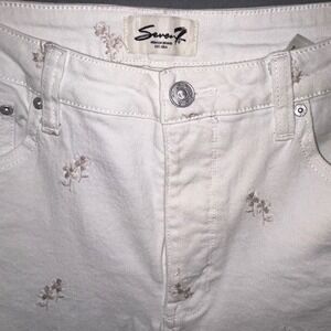 Seven7 White Floral Embroidered High Rise Tapered Jeans Womens Size 14 Cotton